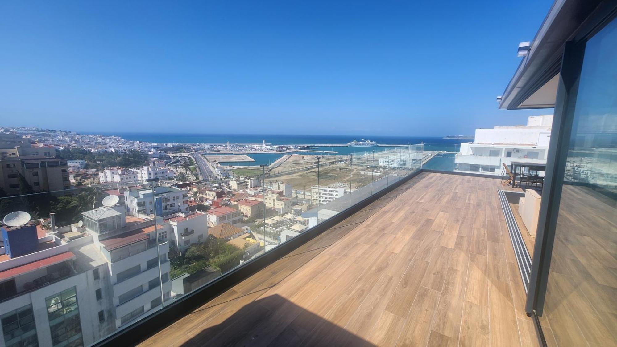 Magnifique Penthouse 160M2 Terrasse 90M2 Vue Mer Tanger Luaran gambar